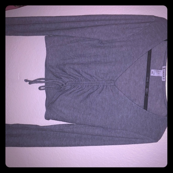 Forever 21 Tops - Crop top